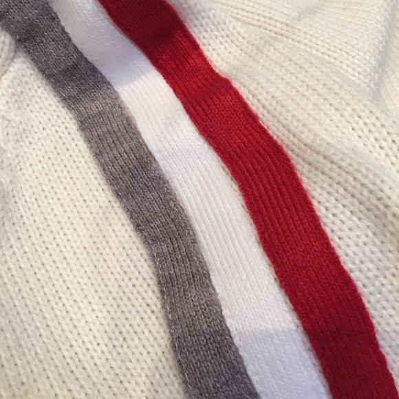 ❤️ GRABWEAR ZIPPED SWEATER - Picture 10 of 12